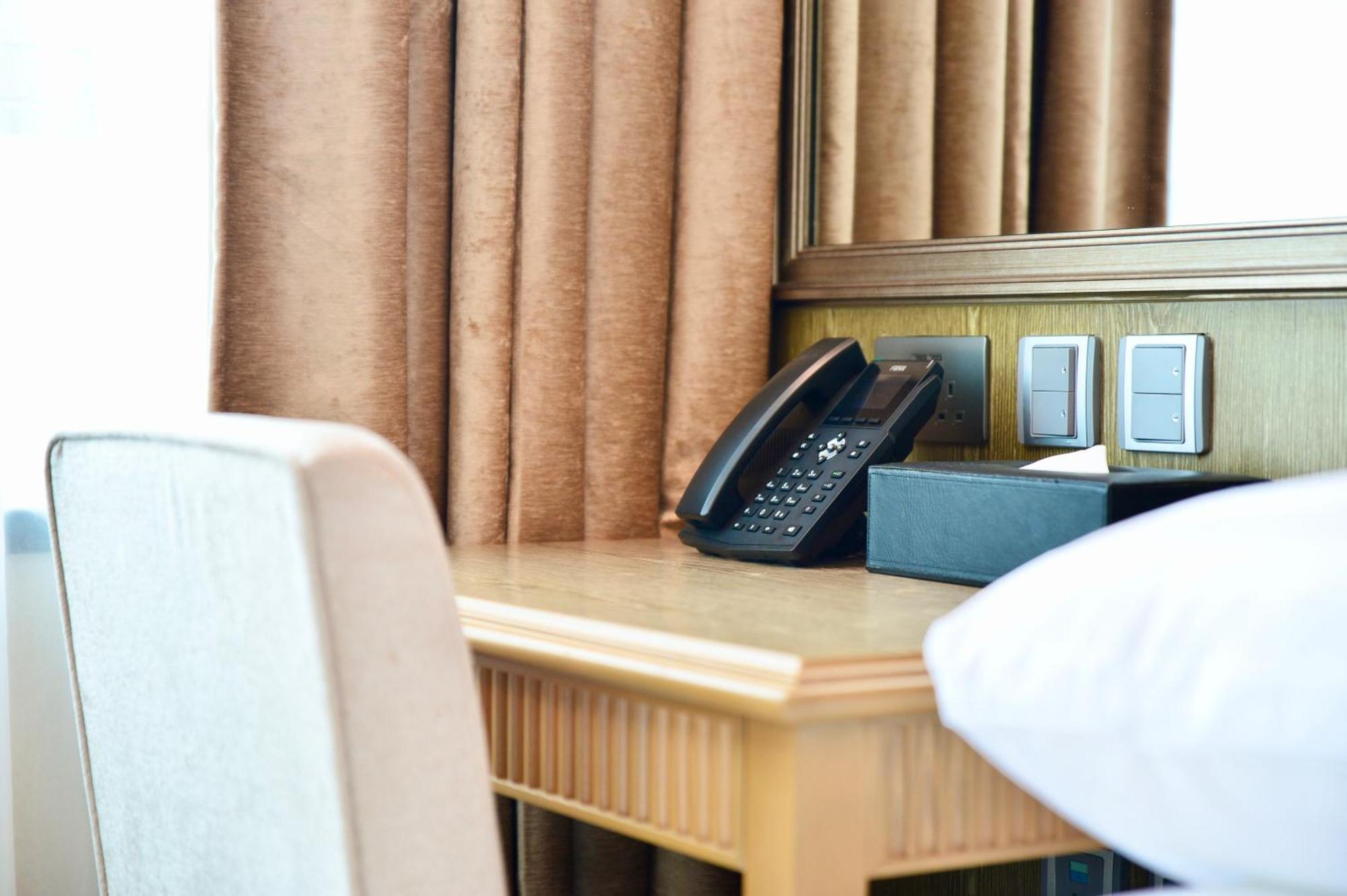 Kew Green Hotel Mongkok Гонконг Экстерьер фото
